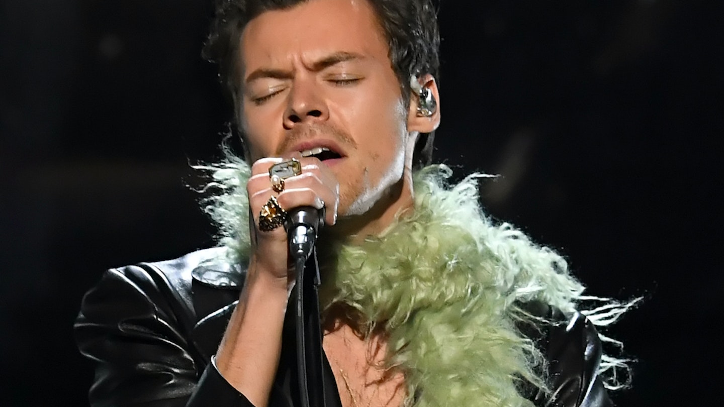 Interlocking g deals necklace with banana